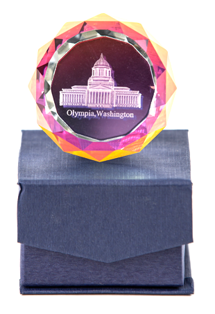 Gem cut paperweight, features 3-D laser engraved image of the Captiol, 2.5" x 1.5"